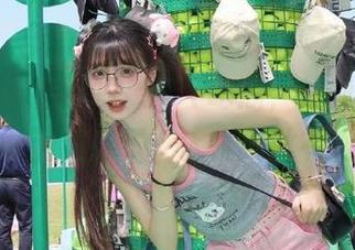 手机登录51吃瓜，让我一边观看一边磕瓜子，人生如此有趣。