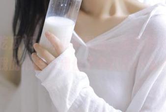 51吃瓜苹果版，最新消息刷屏，我的心里仿佛住了个八卦小兔子。