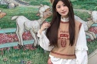 每次上51朝阳群众网页，我都是为了那一点点八卦。