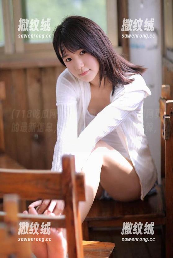 不小心爬上718吃瓜网网页的最新信息,瓜一口下去全是酸甜苦辣,停不下来! 不小心爬上718吃瓜网网页的最新信息,瓜一口下去全是酸甜苦辣,停不下来!