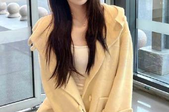 91今日吃瓜首页的分享让我靠在沙发上，感觉懒洋洋地好幸福…