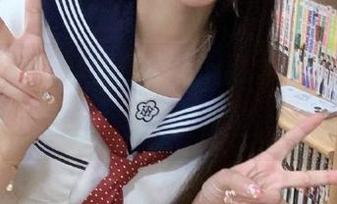 气氛太尴尬了，“hl02.co”这段“视频”我看得心慌慌