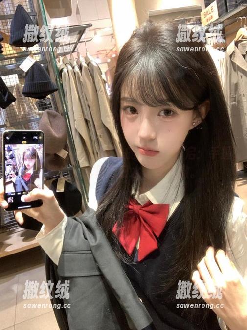 吃瓜天堂的传送门开启:手握照片,嘴里咽口水,真刺激。 吃瓜天堂的传送门开启:手握照片,嘴里咽口水,真刺激。