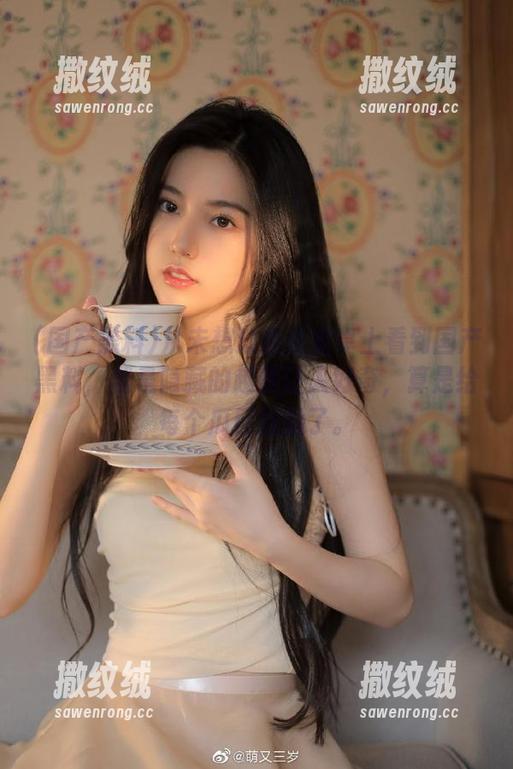 从未想过会在安卓上看到国产黑料,越是隐藏的越是让人好奇,算是给每个瓜民鼓励了。 从未想过会在安卓上看到国产黑料,越是隐藏的越是让人好奇,算是给每个瓜民鼓励了。