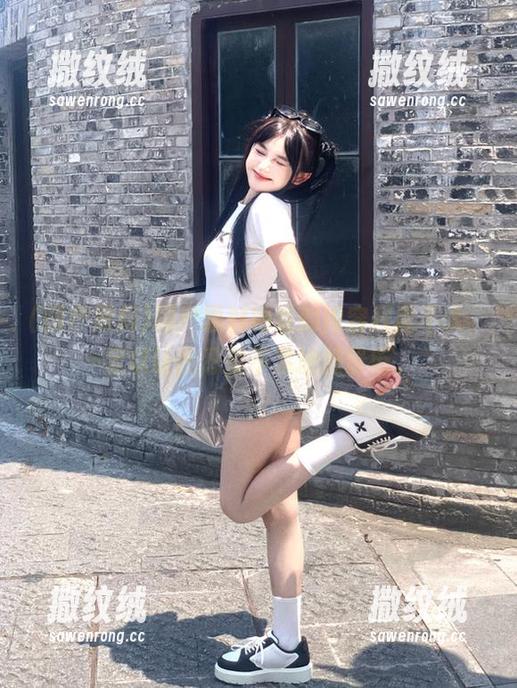 国产黑料地址的内容尺度不大,足以让我忍俊不禁地想骂街。 国产黑料地址的内容尺度不大,足以让我忍俊不禁地想骂街。