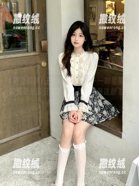 汪汐潮章子怡方——明星黑料首页更新实在太无聊,我是不是该放飞自我去看些奇葩? 汪汐潮章子怡方——明星黑料首页更新实在太无聊,我是不是该放飞自我去看些奇葩?