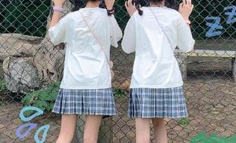小心！海角吃瓜里的黑料资源，可能会中毒哦，哈哈。