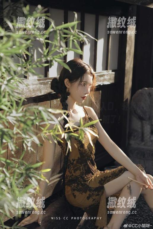 “网曝吃瓜”的入口,轻松获取全民八卦,再也不上班了! “网曝吃瓜”的入口,轻松获取全民八卦,再也不上班了!