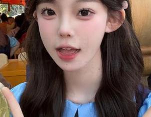 这网红黑料，感觉一不小心就被我放进了收藏夹，真有趣！
