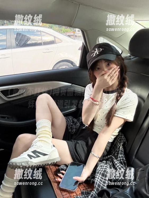 网页暗藏玄机,51黑料不打烊的早知道引发我的好奇心! 网页暗藏玄机,51黑料不打烊的早知道引发我的好奇心!